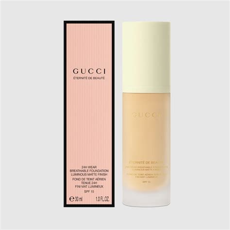 Gucci golden foundation